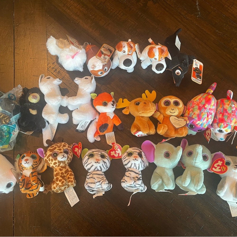 McDonald’s Happy Meal Ty Beanie Babies and National Geographic Mini Toys